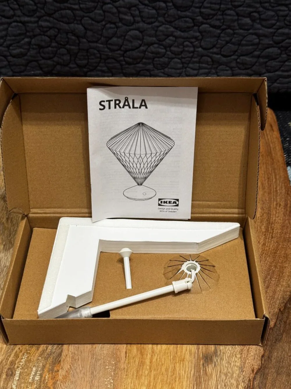 IKEA STRÅLA Pleated Diamond-Shaped LED Table Lamp, White, Article 106.066.40